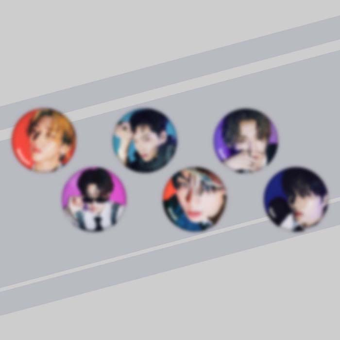 E'LAST 4th MINI ALBUM OFFICIAL MD / CAN BADGE